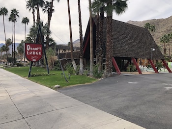 desert lodge