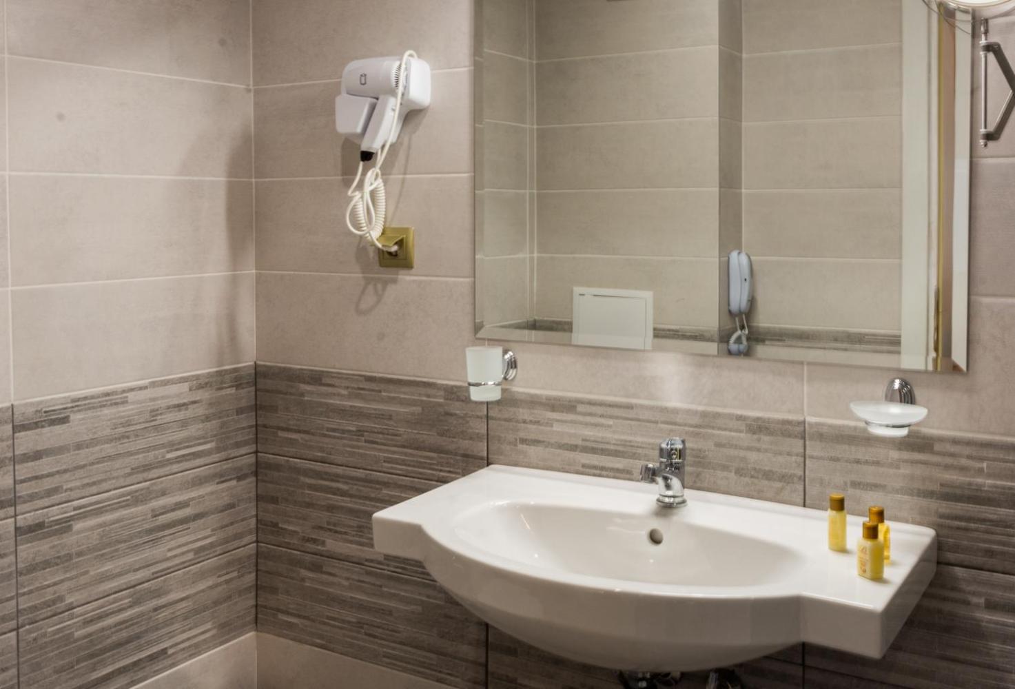vemara city apart hotel