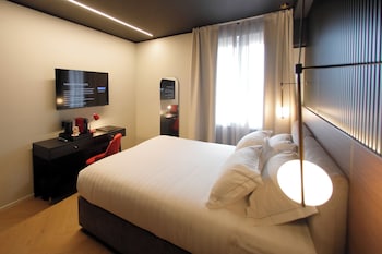 hotel namia by dori