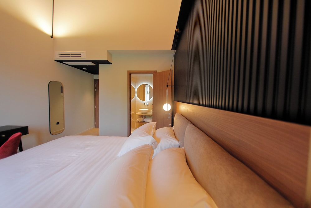 hotel namia by dori