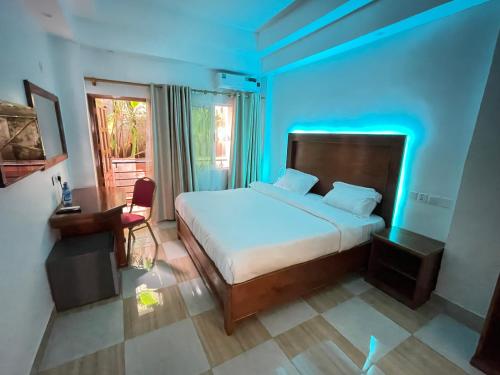 pulickal heights hotel