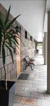 Fitzherbert Castle Motel,Palmerston North>>Manawatu,4 star