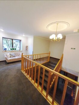 Fitzherbert Castle Motel,Palmerston North>>Manawatu,4 star