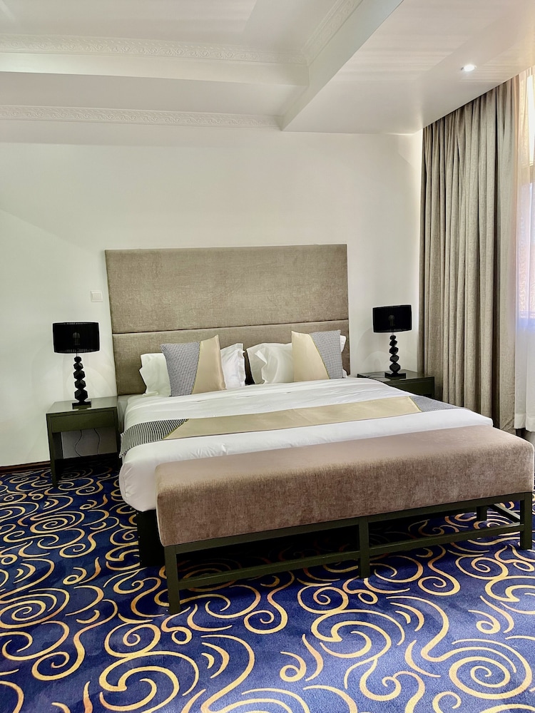 gloria inn hotel