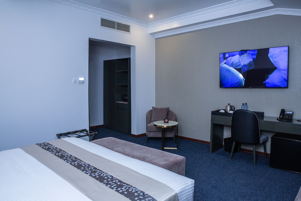 gloria inn hotel