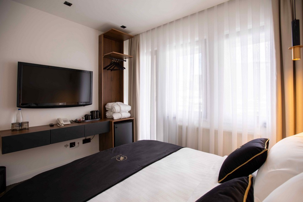 plaza boutique hotel