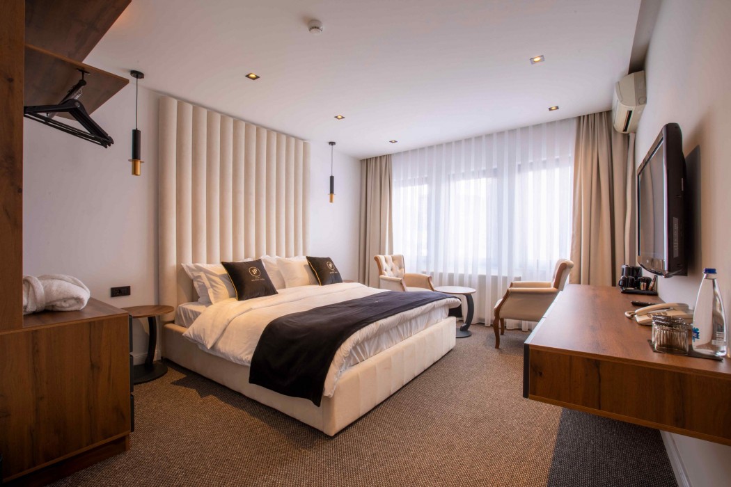 plaza boutique hotel