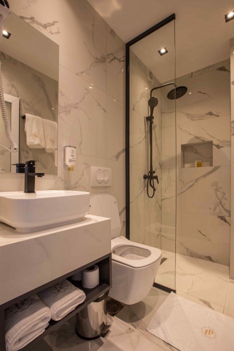 plaza boutique hotel