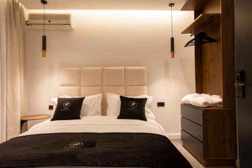 plaza boutique hotel