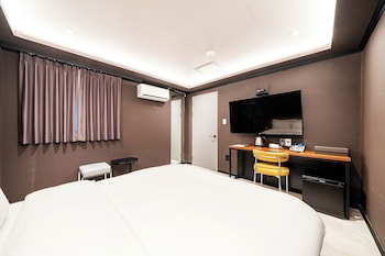 hotel may yongsan
