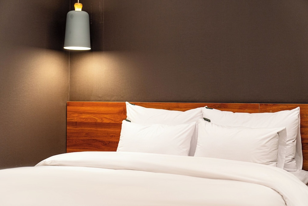 hotel may yongsan