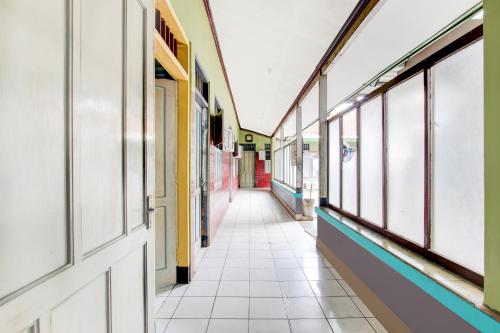 spot on 94085 hotel agung