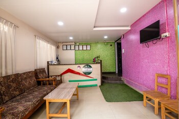 hotel harmony and little bites bistro