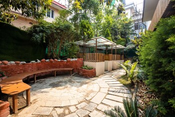 hotel harmony and little bites bistro