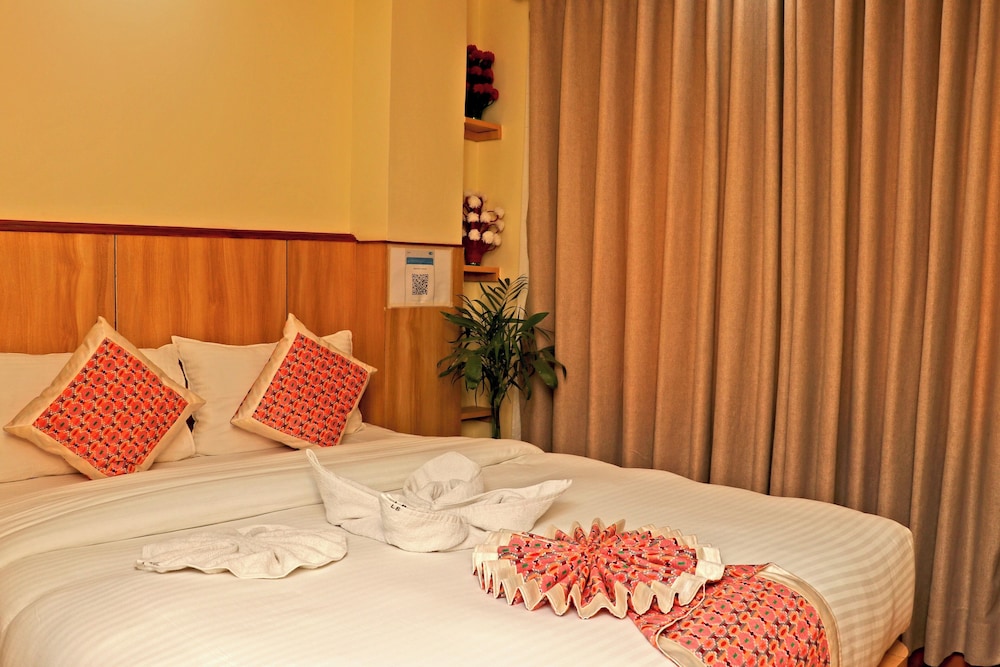 hotel lumbini airport