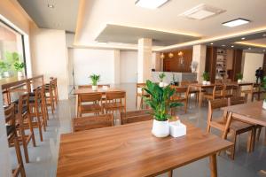mandm hotel
