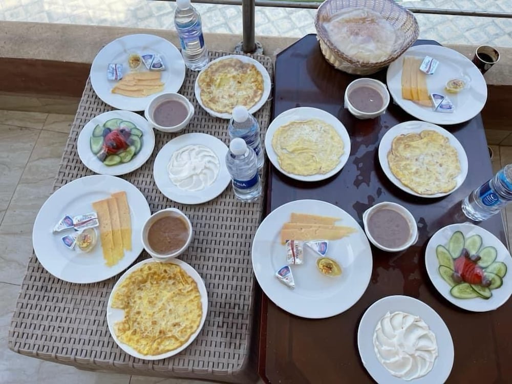 amwaj hotel