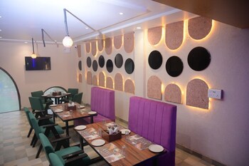 pooja o dine hotel yamunanagar