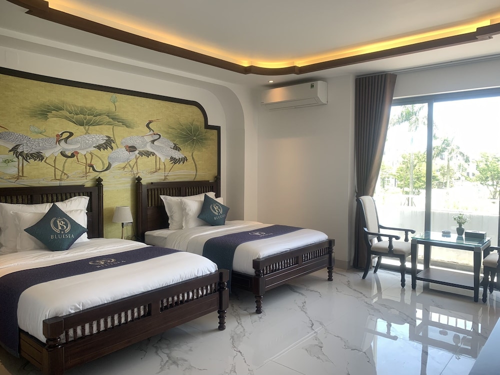 blue sea hue hotel