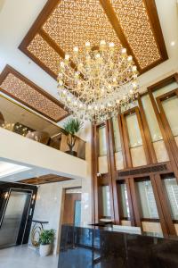 Hotel Golden Aura,,3 star