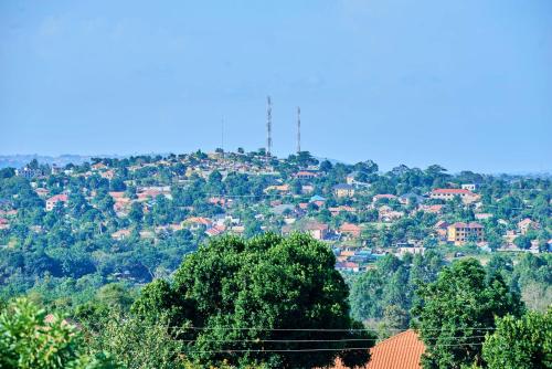 pb and j christian hotel