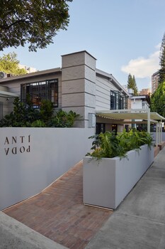 antipoda hotel boutique