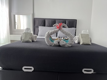 gardenya lara suit hotel