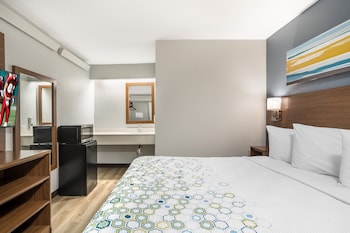 hometowne studios greenville