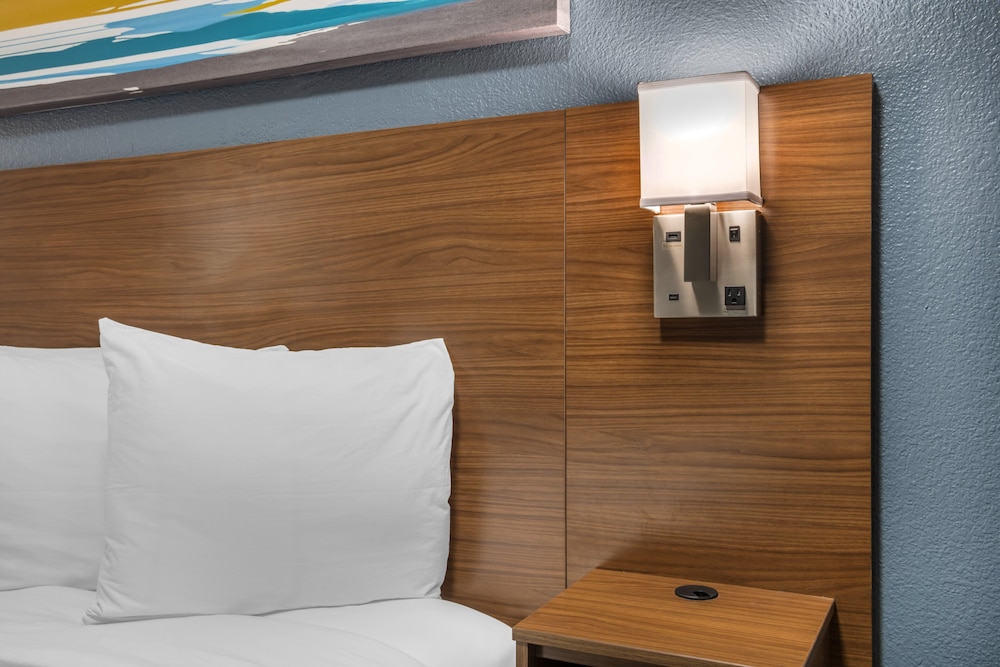 hometowne studios greenville