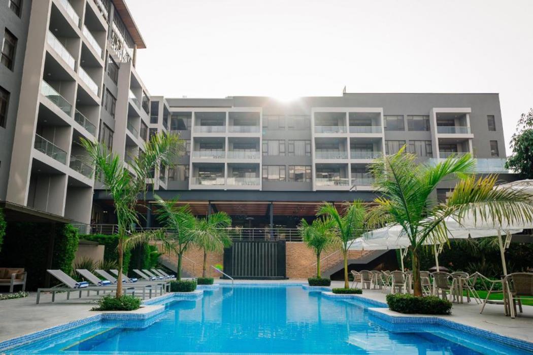 trademark suites at enaki town