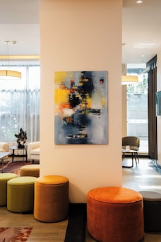 trademark suites at enaki town