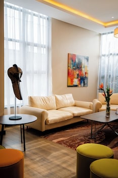 trademark suites at enaki town