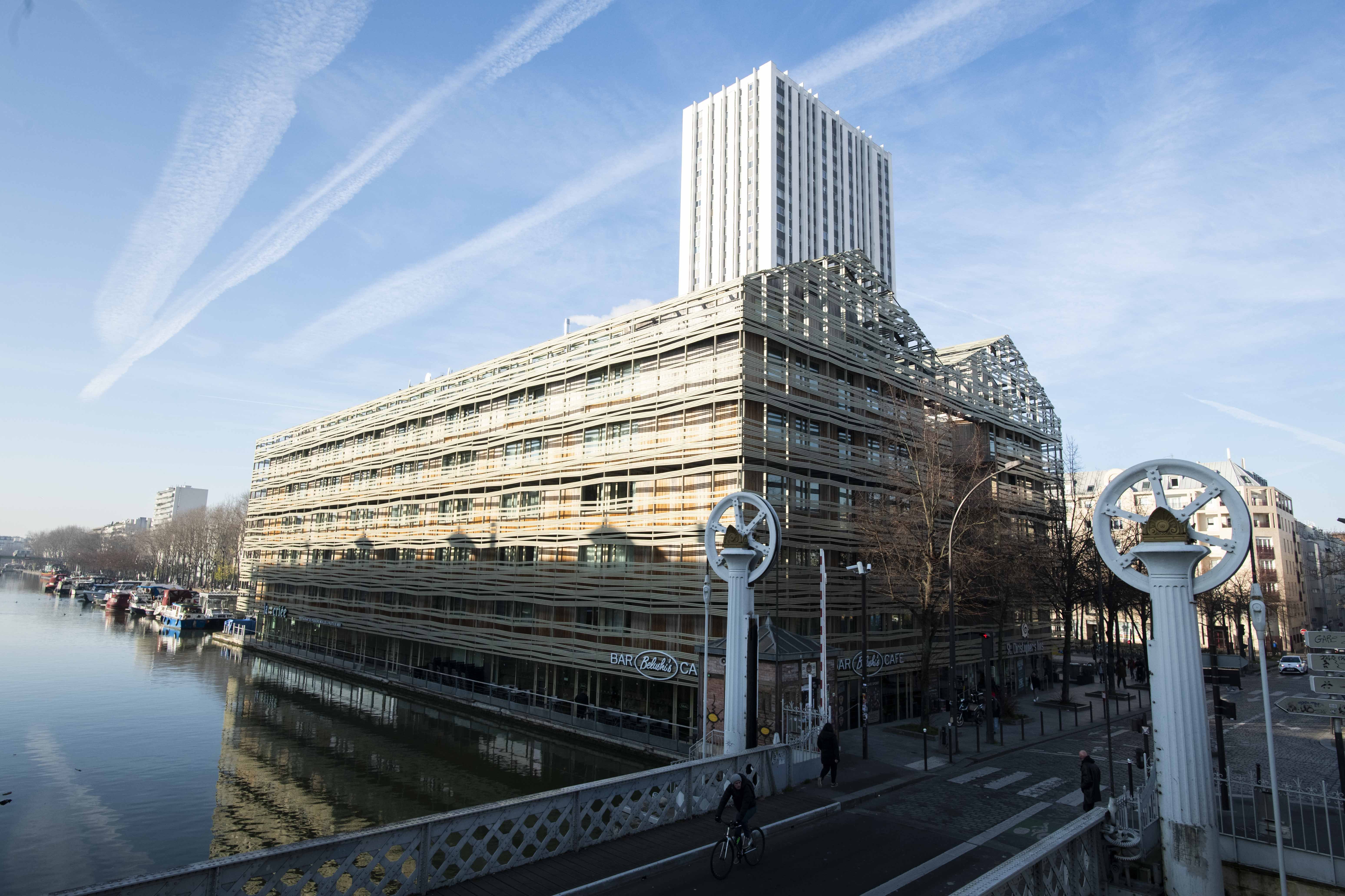 holiday inn express paris canal de la villette by ihg