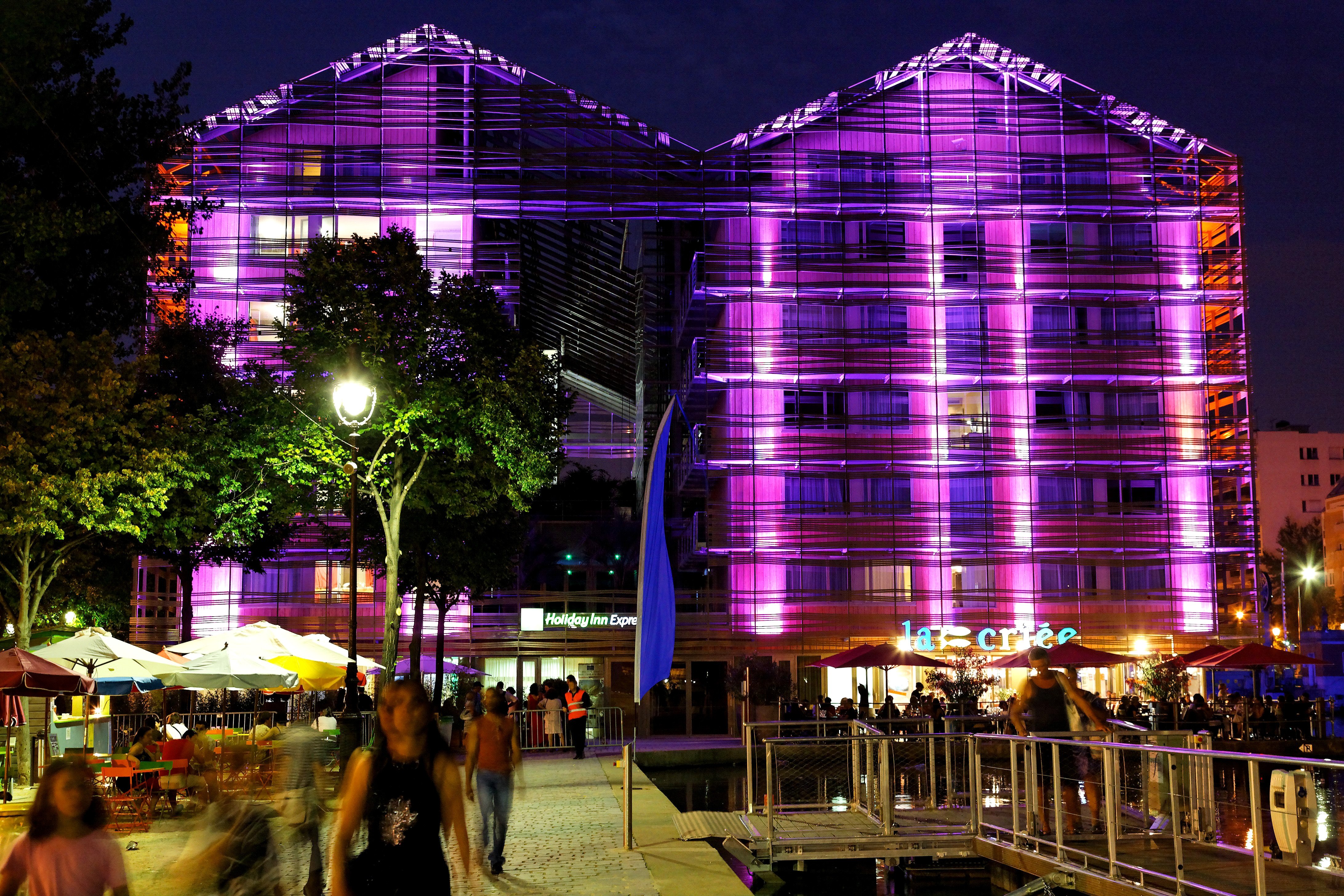 holiday inn express paris canal de la villette by ihg