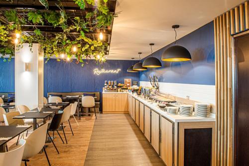 holiday inn express paris canal de la villette by ihg