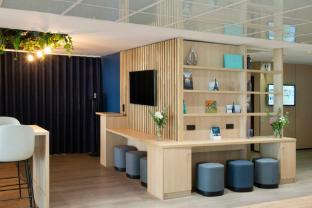 holiday inn express paris canal de la villette by ihg