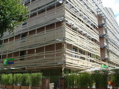 holiday inn express paris canal de la villette by ihg