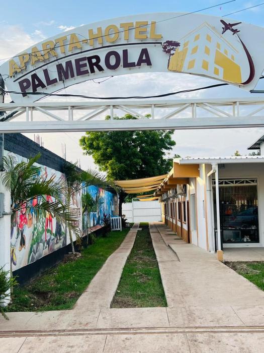 aparta hotel palmerola