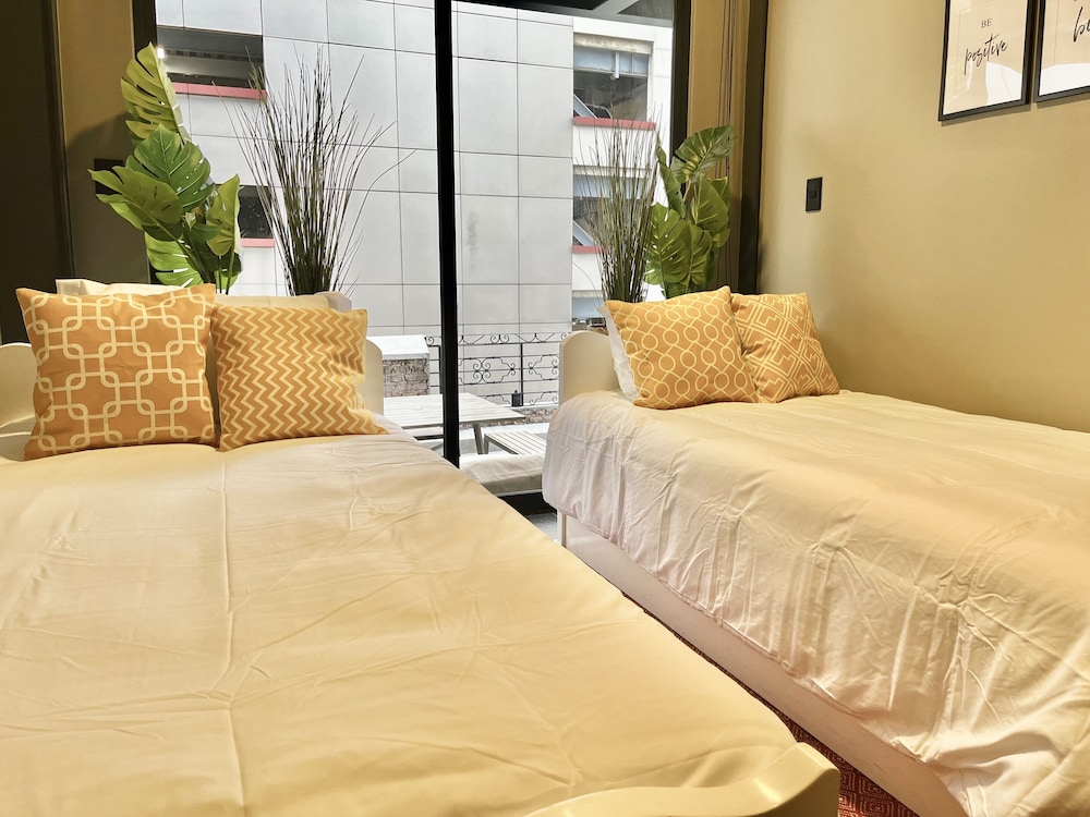 hotel puerta roja reforma