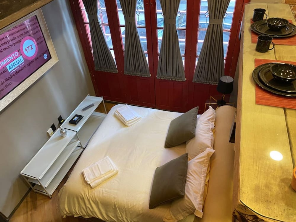 hotel puerta roja reforma