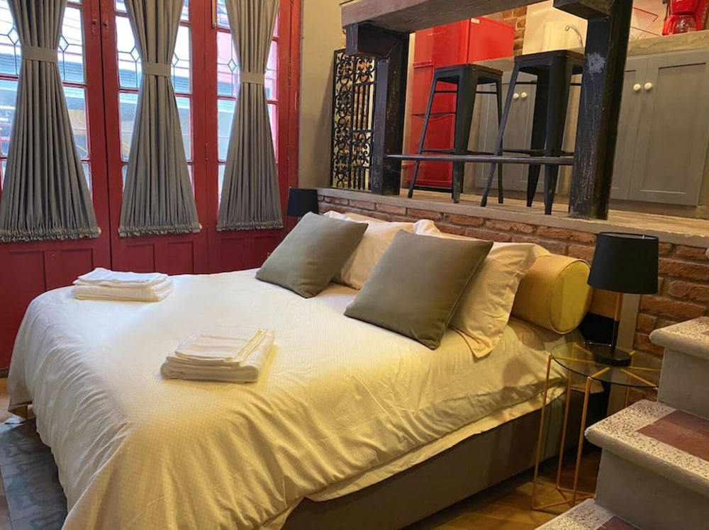 hotel puerta roja reforma