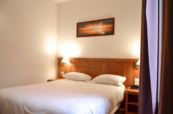 hotel de la perdrix rouge