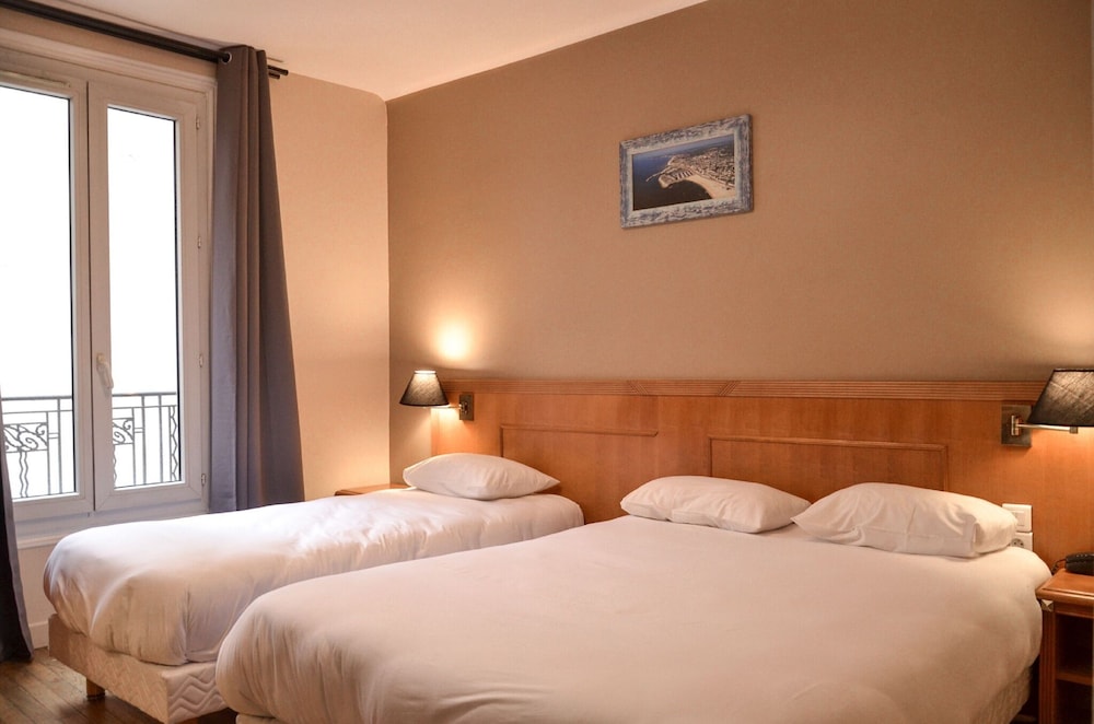 hotel de la perdrix rouge