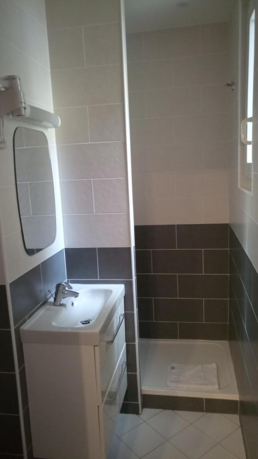 Hotel De La Perdrix Rouge,Île-De-France>>Paris,2 star