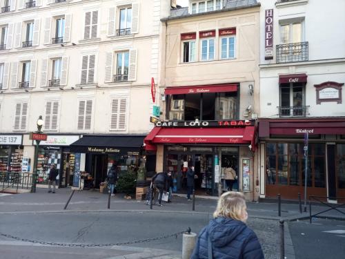 hotel de la perdrix rouge