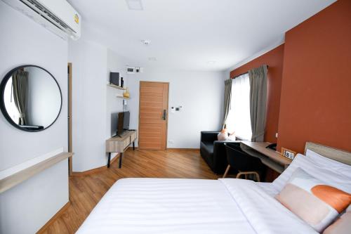 you hotel