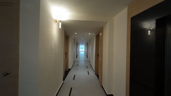 hotel sura grand