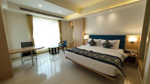 Hotel Sura Grand,,3 star