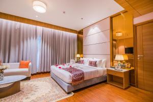 the maple hotel bhopal