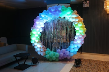 the maple hotel bhopal